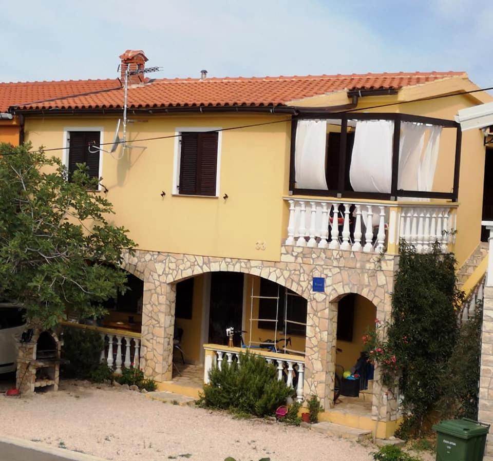 Apartmani Znidaric Vir Exterior photo