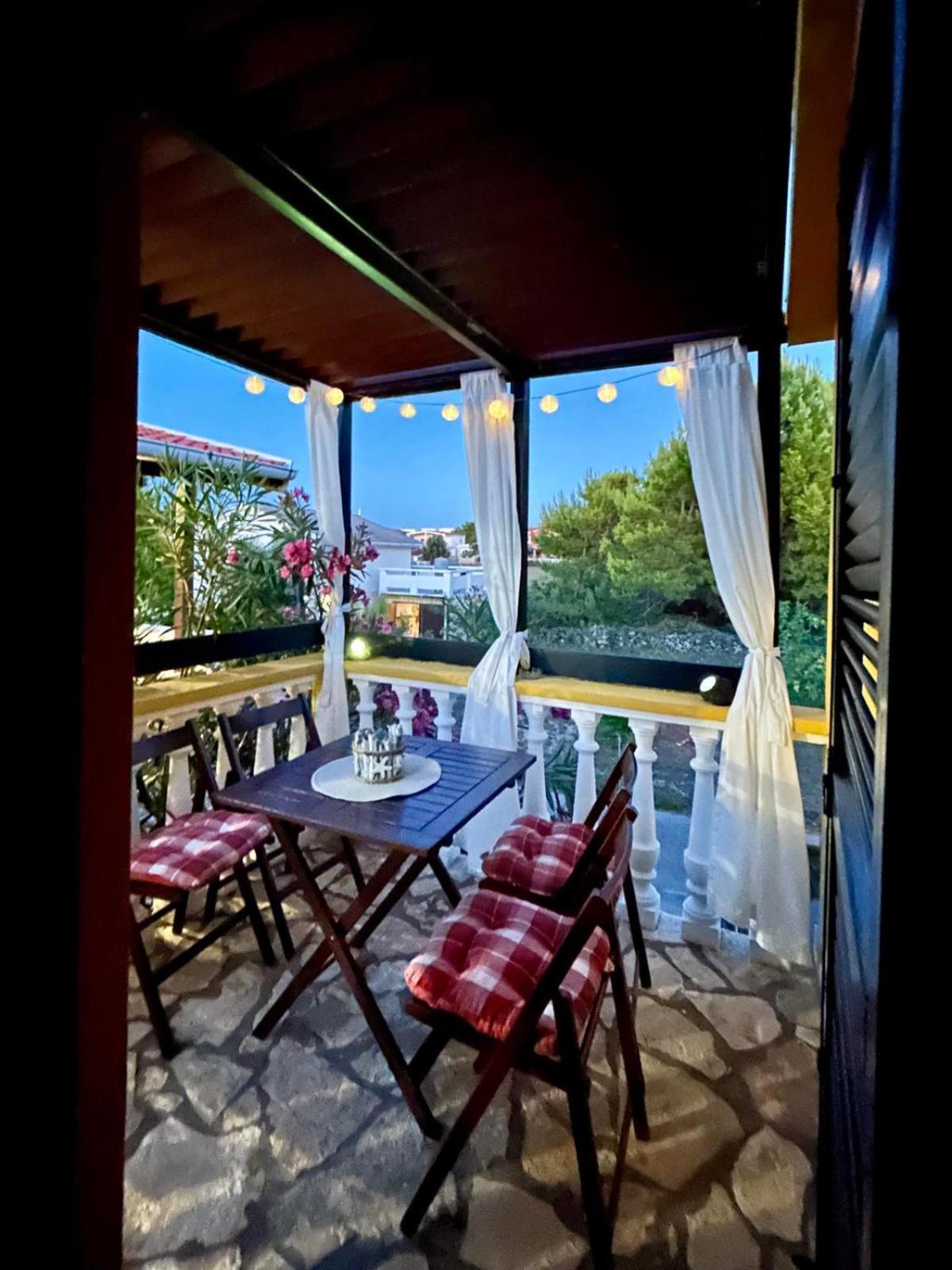 Apartmani Znidaric Vir Exterior photo